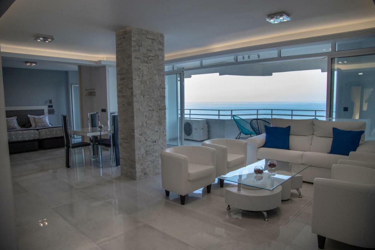 Deluxe Supreme Apartment Malaga Exterior photo